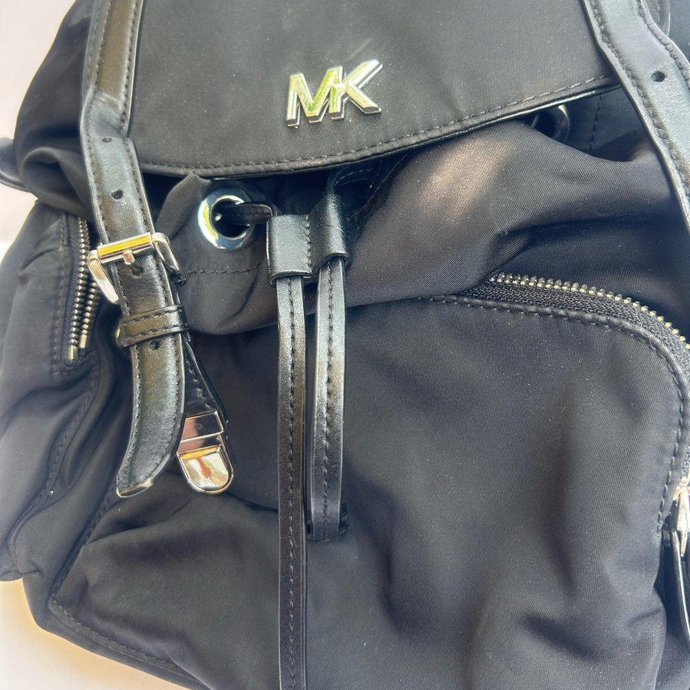 MICHAEL KORS BLACK BEACON NYLON BACKPACK